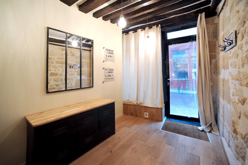 Unique Loft Apartment In Le Marais ปารีส ภายนอก รูปภาพ