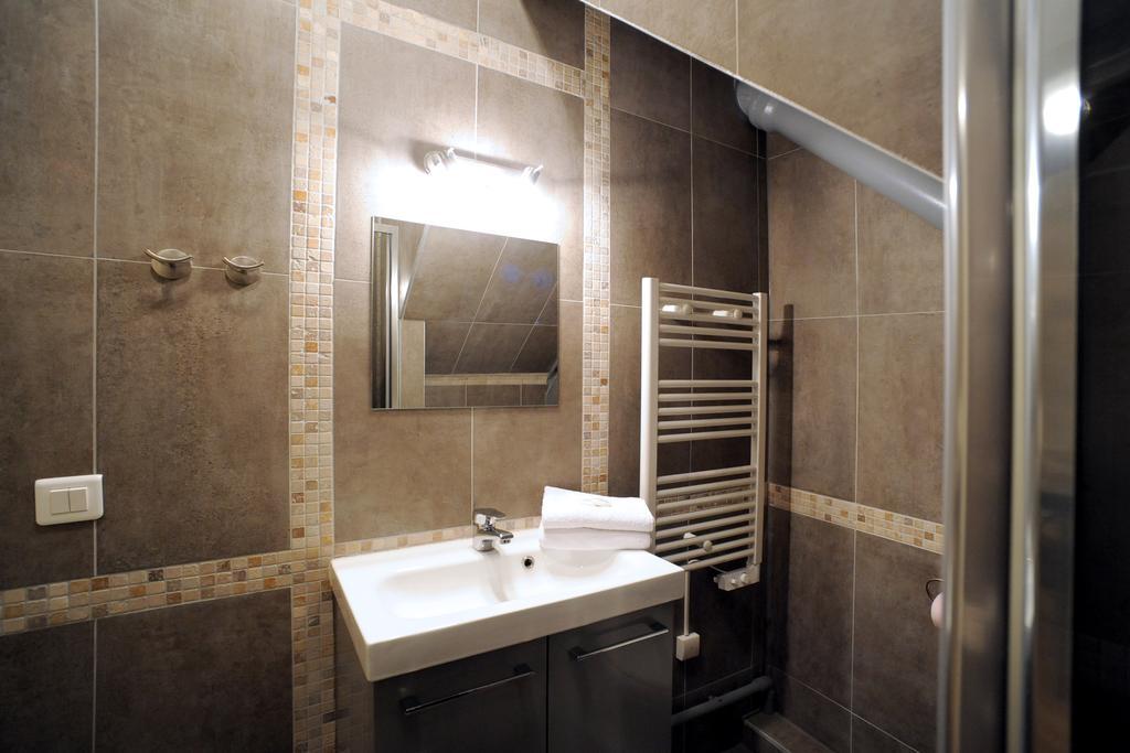 Unique Loft Apartment In Le Marais ปารีส ภายนอก รูปภาพ